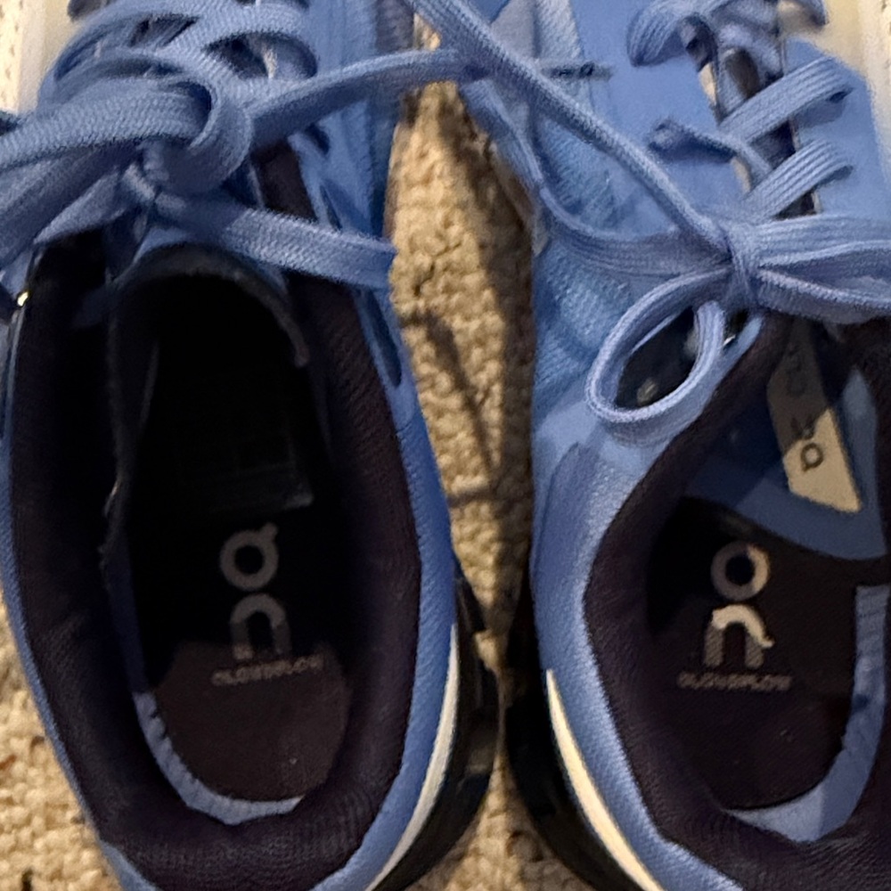 On Cloud Running Athletic Sneakers in Blue and White - Picture 3 of 4